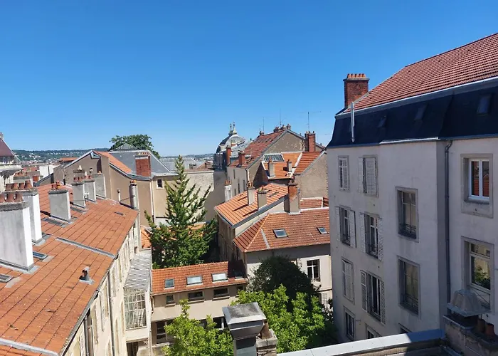 Le Nomade ~ Centre-Ville ~ Gare